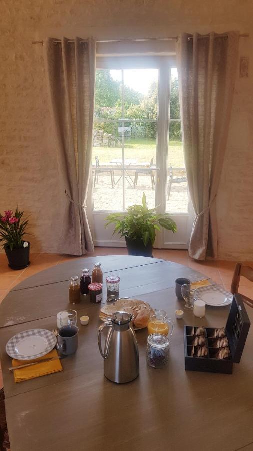 La Marsaisienne Hotel Ngoại thất bức ảnh